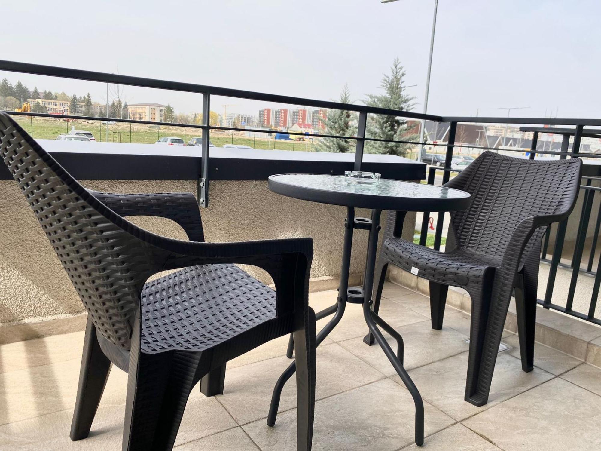 Jad - Luxury 3 Rooms & 2 Rooms Apartments In Kasper, Near Coresi Mall Brašov Exteriér fotografie