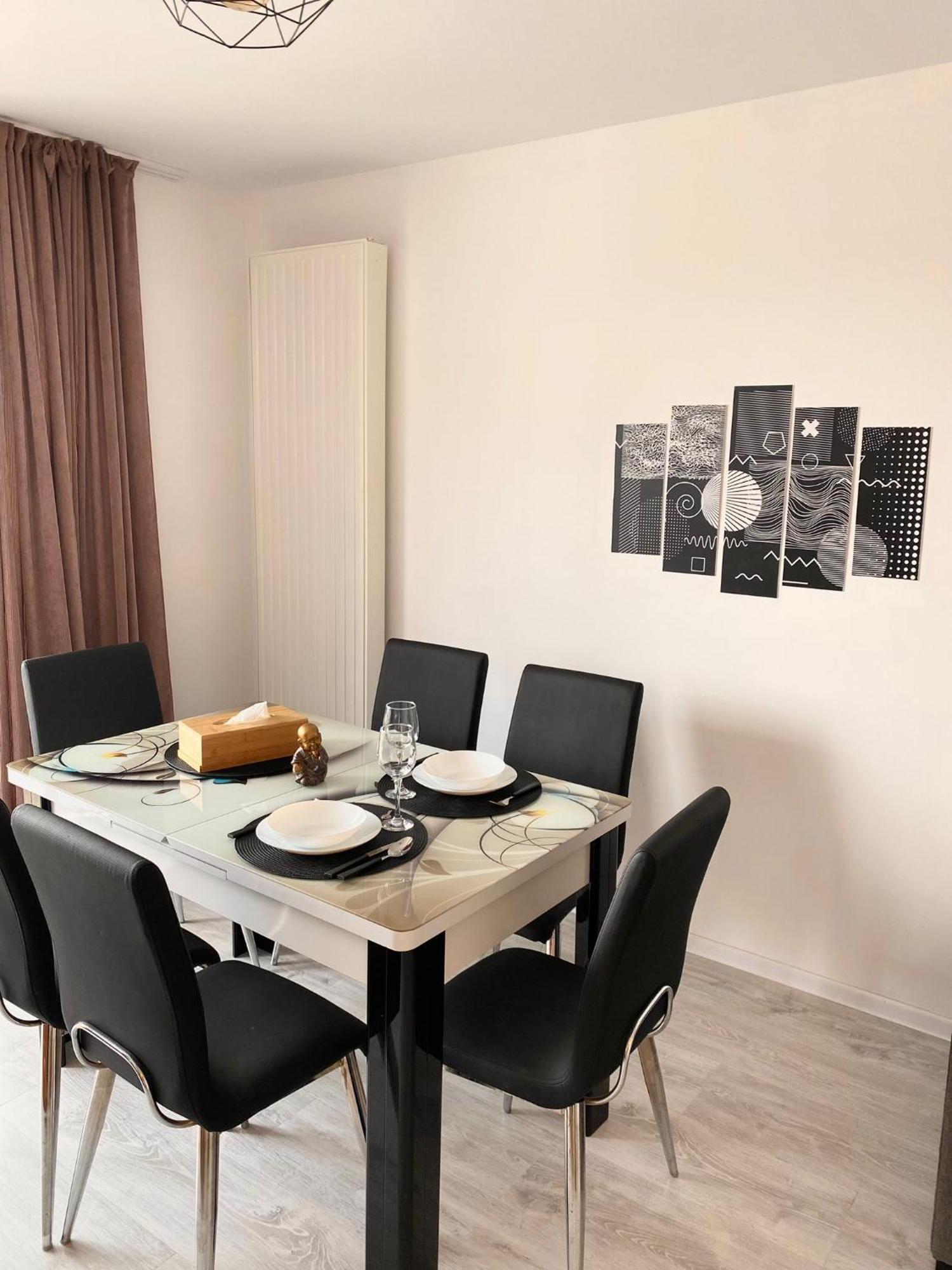 Jad - Luxury 3 Rooms & 2 Rooms Apartments In Kasper, Near Coresi Mall Brašov Exteriér fotografie