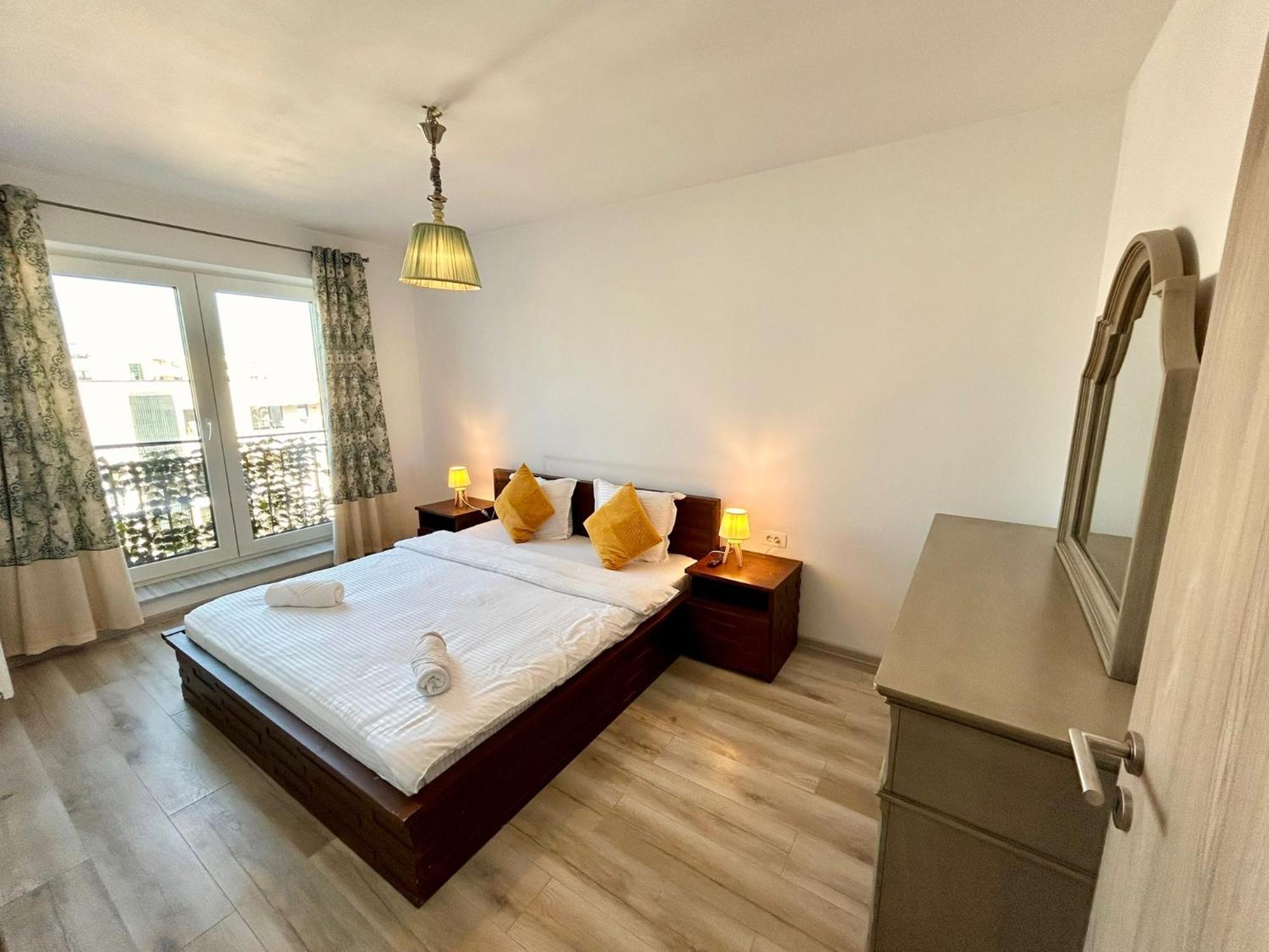 Jad - Luxury 3 Rooms & 2 Rooms Apartments In Kasper, Near Coresi Mall Brašov Exteriér fotografie