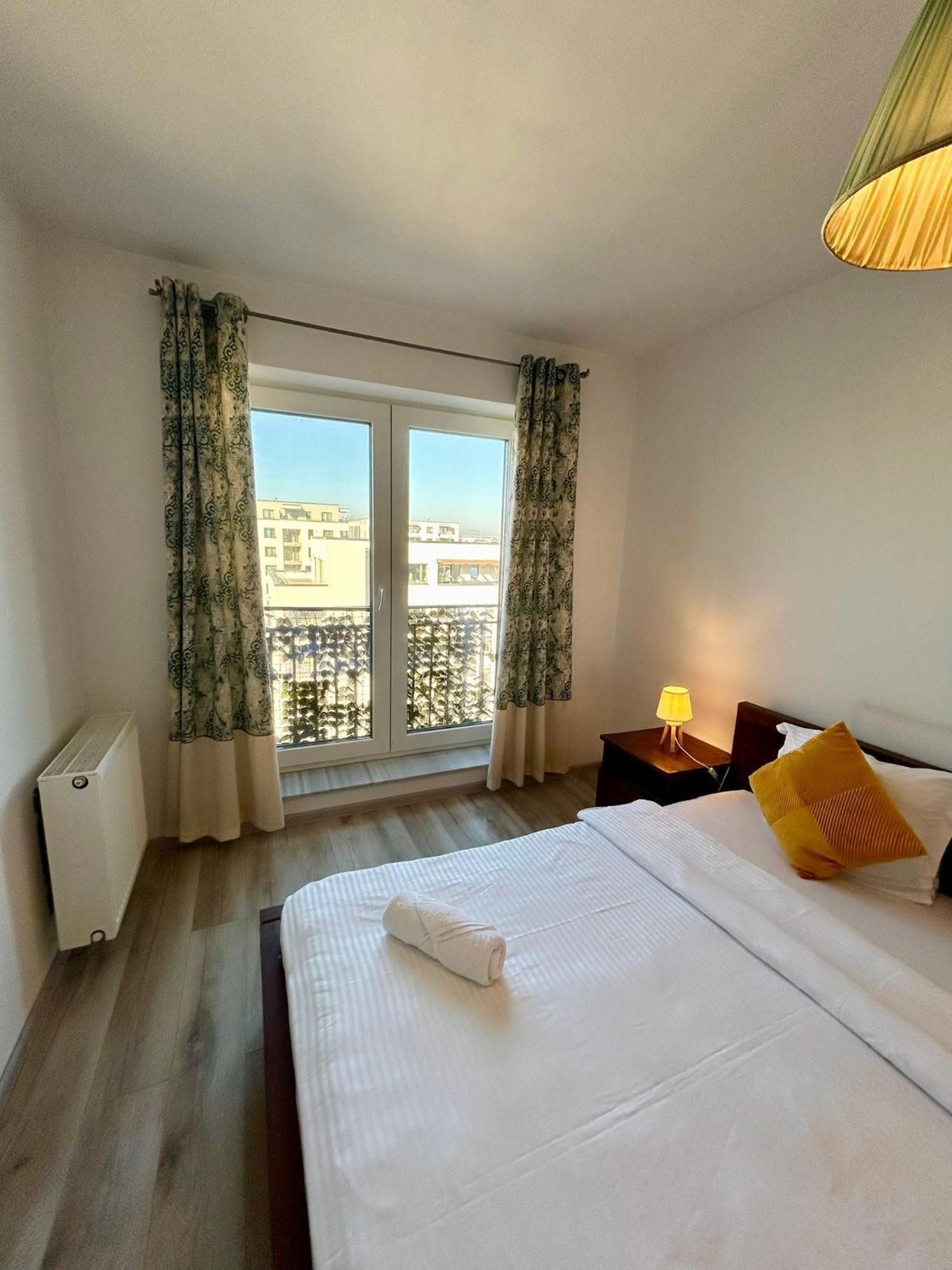Jad - Luxury 3 Rooms & 2 Rooms Apartments In Kasper, Near Coresi Mall Brašov Exteriér fotografie