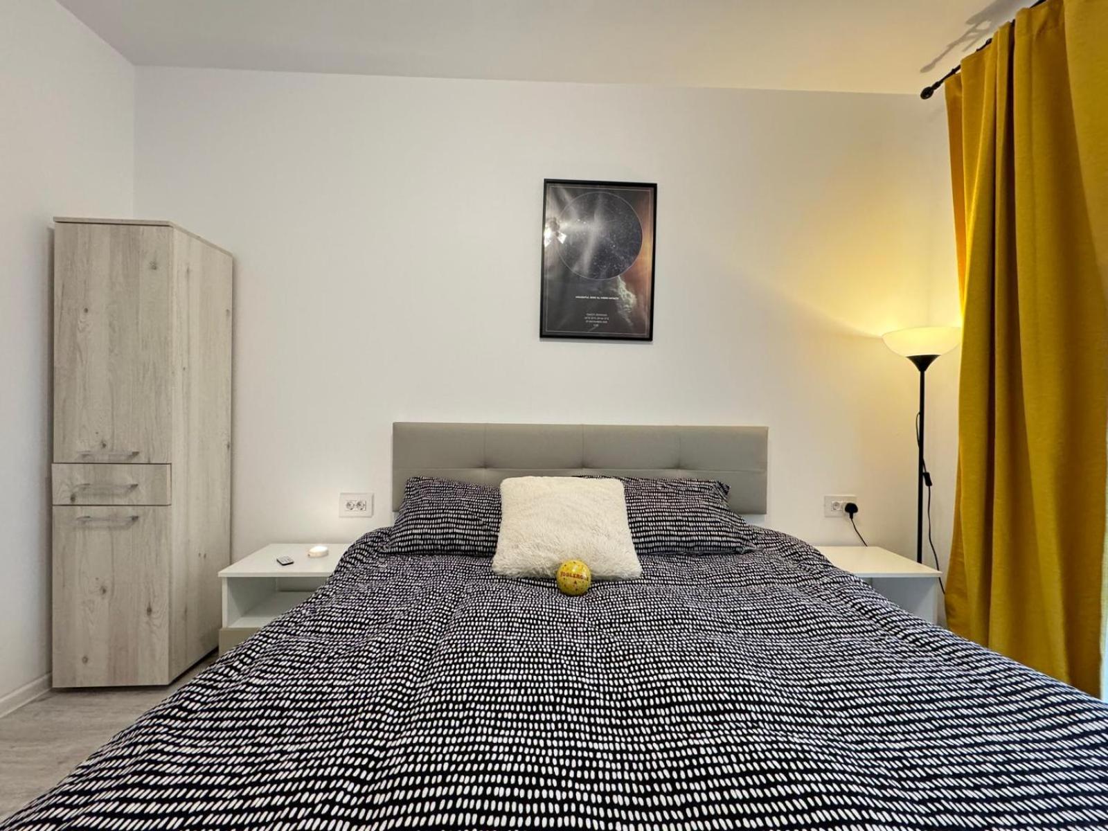 Jad - Luxury 3 Rooms & 2 Rooms Apartments In Kasper, Near Coresi Mall Brašov Exteriér fotografie
